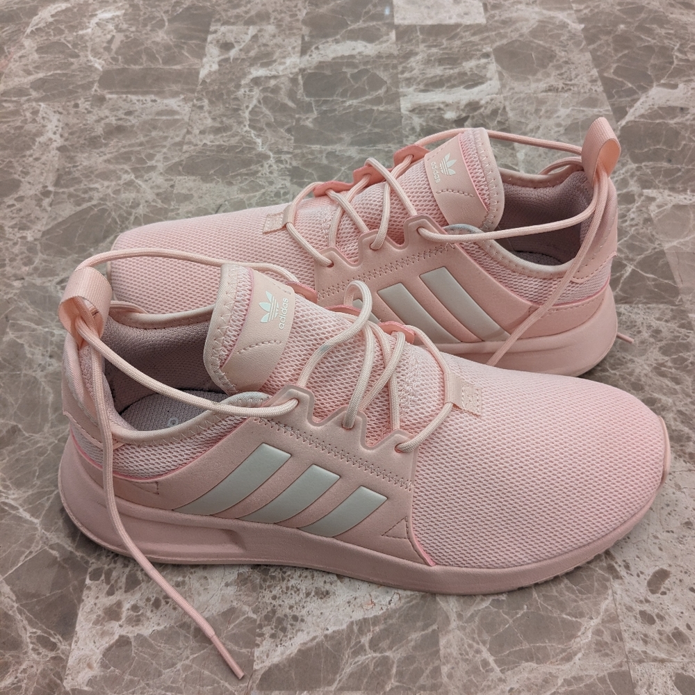 Adidas 6.5 Youth 8 Women